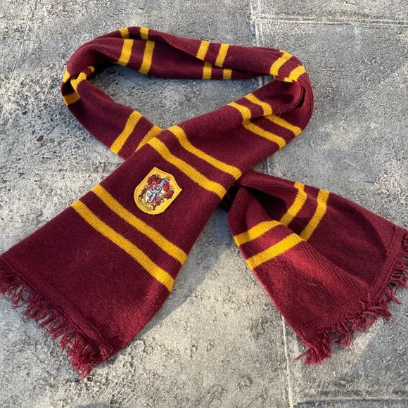 Harry Potter Scarf Red/Yellow Long Scarf 100% Wool Scarf Unisex - Picture 4 of 12